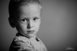 Familie Portret zoon zwartwit kind-4