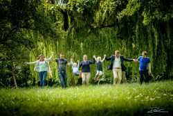 Familiefoto portret onder de wilg-1