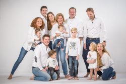 Particulier-familie portret studio met kleinkinderen-1