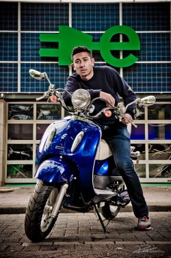 Duurzaamheid - electrische scooter Rotterdam