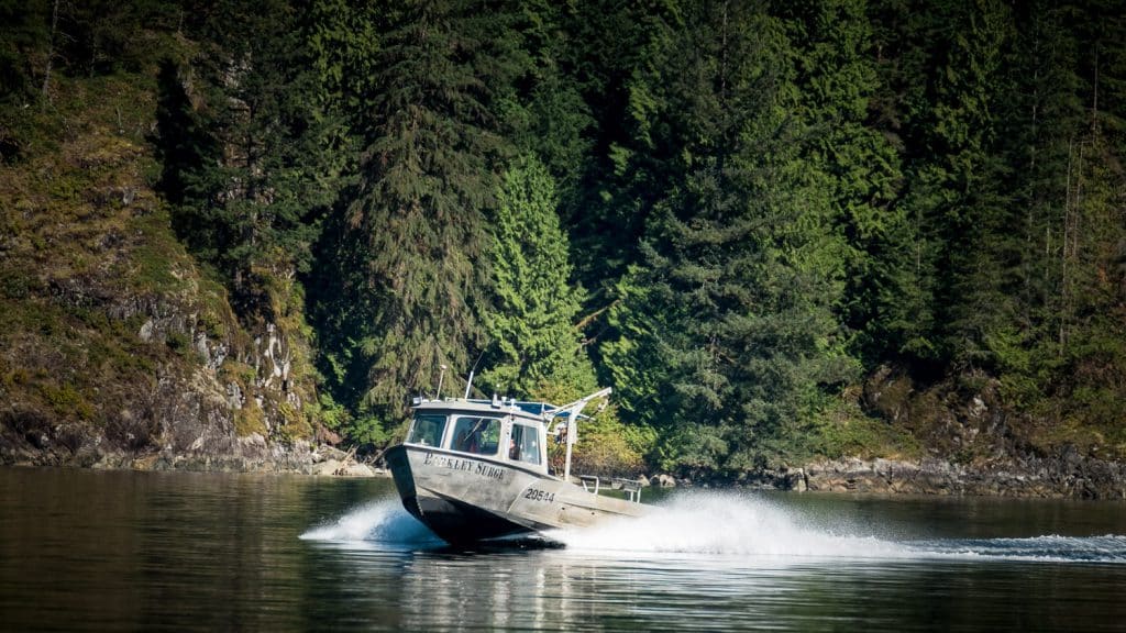 Fast boat on Deep cove Indian Arm