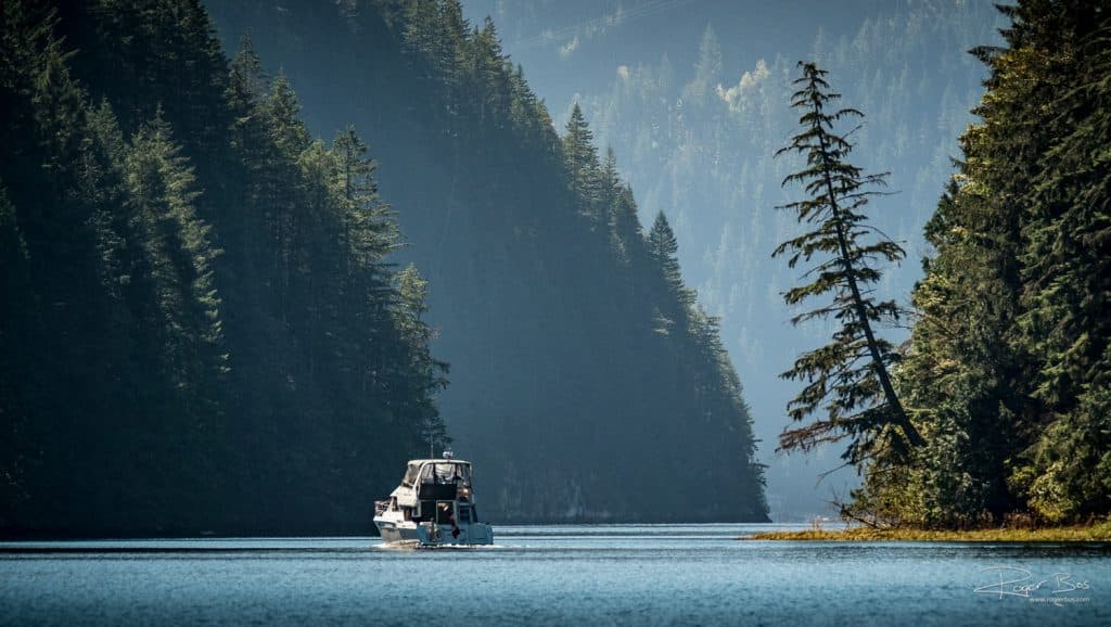 Indian Arm Deep Cove sailing