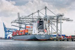 Port of Rotterdam Kraan-4