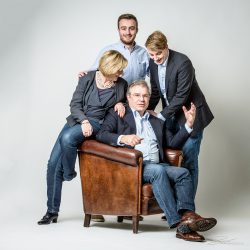 Familieportret met jarige vader