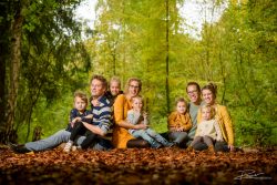 Familieportret in het Kralingse Bos in de herfst